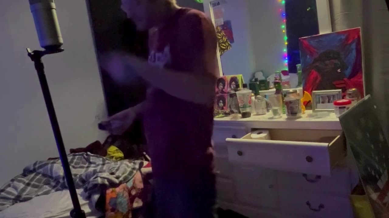 Ep. 858 "Studio Vibes" by Patrick Henry The Batman