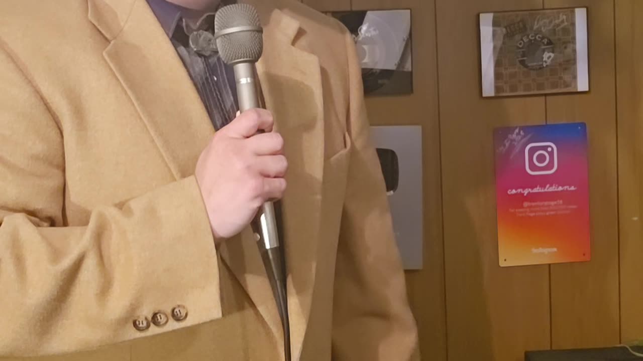 Trent Page vocal demonstration.