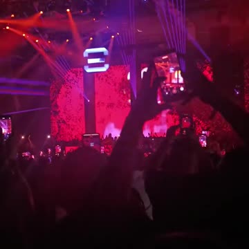 Time to make the phone haters go crazy. HAAHHAHA