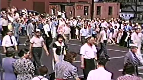 WESTINGHOUSE FLOATS in 1958 PARADE in MANSFIELD, OH