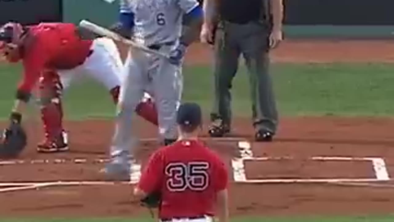 Incredible: The MOST INSANE Knuckleball of All Time? #mlb