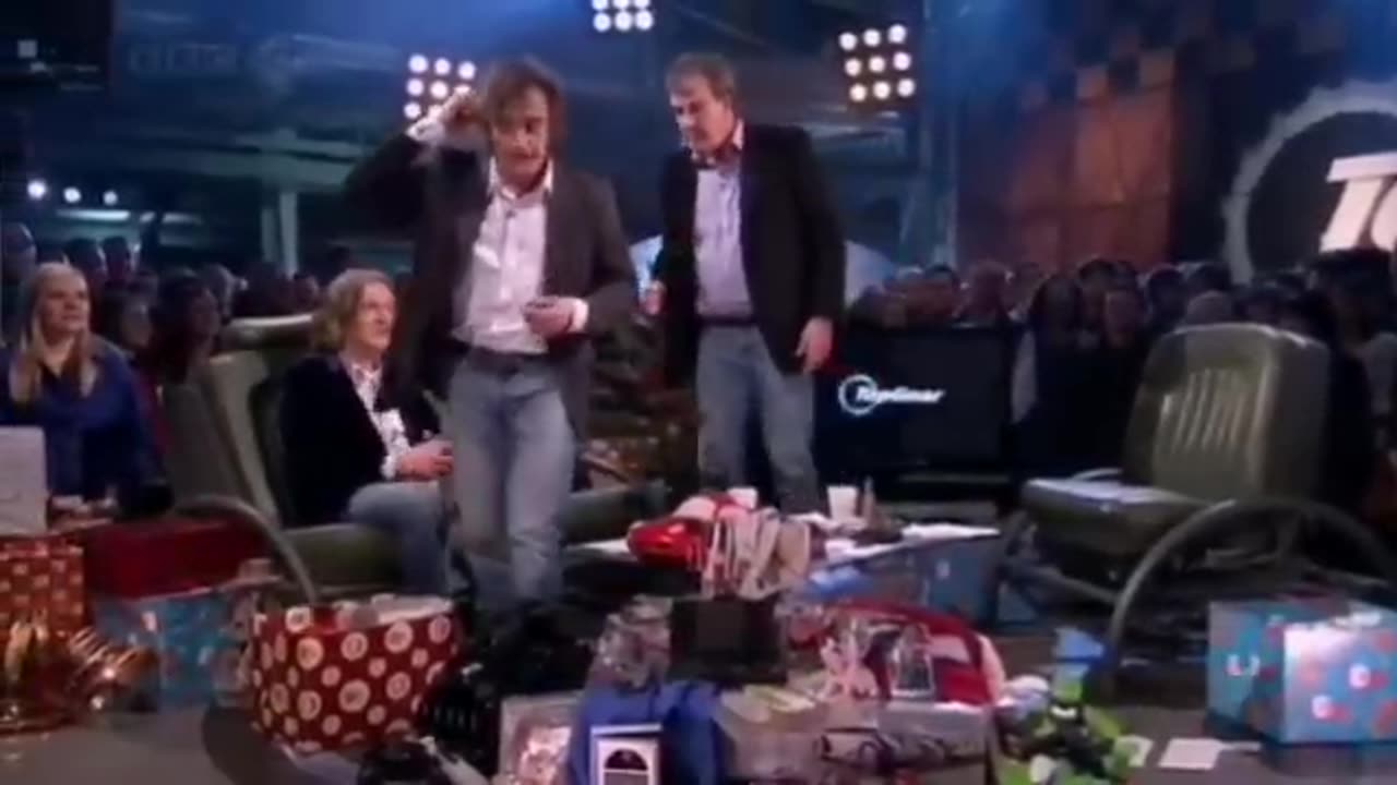 Top Gear's Worst Gifts! - 39 Min of Clarkson's Gadget Fails