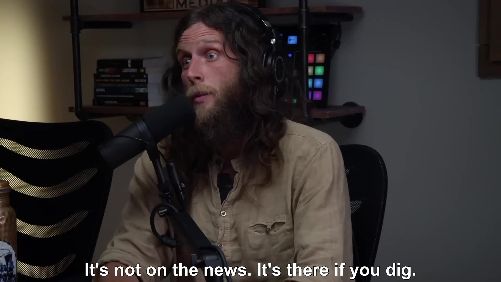 BORN INTO DARKNESS-NATHAN REYNOLDS ON SECRET FAMILIES..MONSTERS & LIFE AS A ELITE LUCIFERIAN OPERATIVE