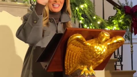 First Lady Melania Trump personally thanks the volunteers.