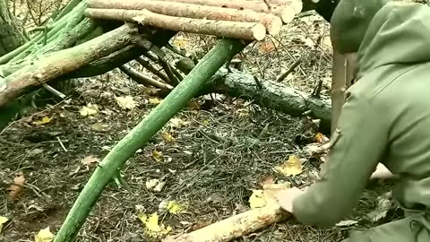 Building a Two Bushcraft Survival Shelters Cozy and Warm House Construction, Primal Lifestyle