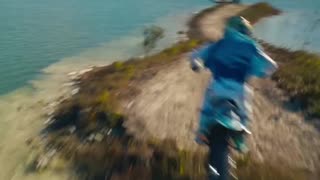 How long can @tylerbereman fly?