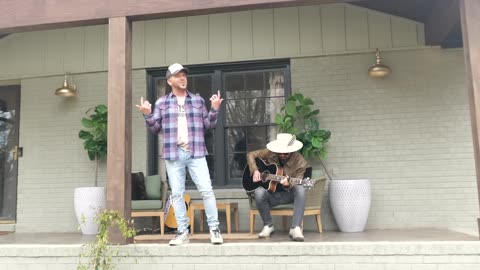 LOCASH - Hometown Home