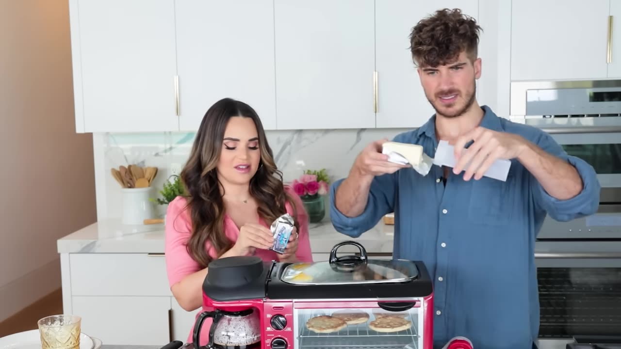 TESTING THE -WORST- KITCHEN GADGETS EVER!- - Part 7 - YouTube