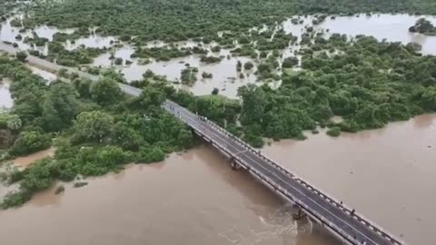 More than 1,100 killed in floods across Indonesia, Thailand, Malaysia and Sri Lanka