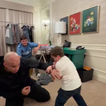 Hasbulla Fights Ali Abdelaziz — His Left Hand Is No Joke