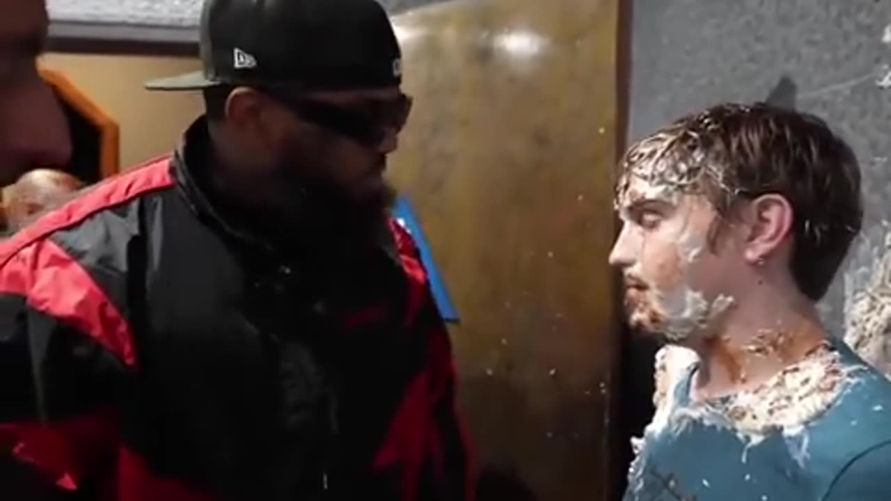 Rapper Confronts and Strikes Alleged Predator on Livestream 🚨