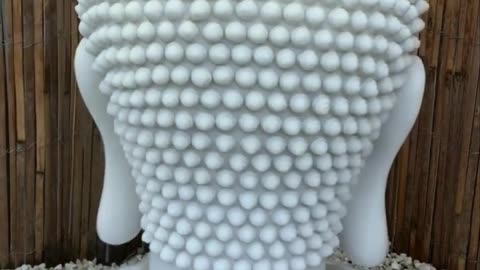 #WhiteBuddha Head – an epitome of calmness, purity, and mindful elegance with #DNAeStore. 🕊️🧘‍♂️