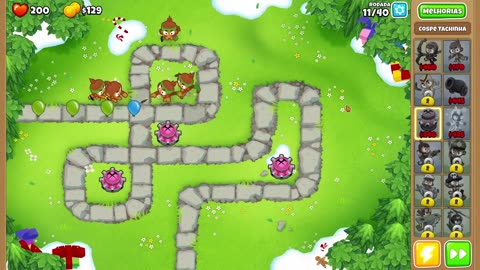 Bloons TD 6 Ape Field Easy Round 11