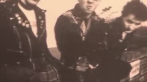 The Exploited - Dogs of War