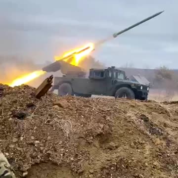 Ukrainians Show Off Previously Unknown Humvee MRLS