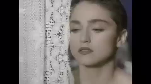 Madonna - La Isla Bonita (Official Video)