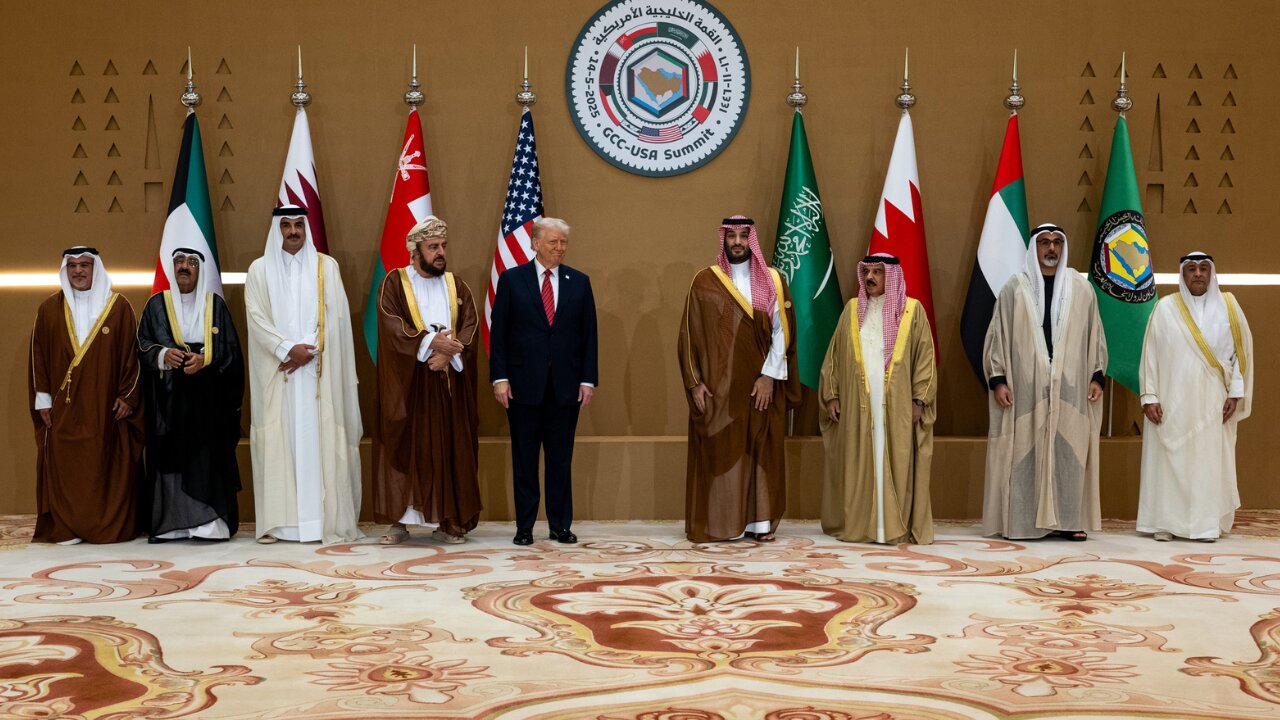 $1.2T Qatar & $600B Saudi Deals, Palantir Whistle Blower & No situation where we stop the War