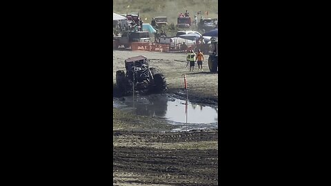 Custom Dodge Blows Up Bounty Hole! #usa #racing #offroad #nature