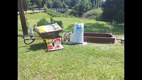 Preparing New Garden Box For Fall Garlic Planting 6/26/25