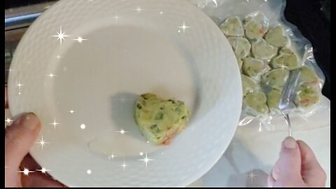 Don't Let This Melt Your Heart ❤ Freezer Guacamole 🥑 Frozen Avocado Hack- Easy Recipe!