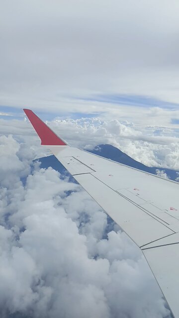 𝙼𝚝. 𝙺𝚒𝚕𝚒𝚖𝚊𝚗𝚓𝚊𝚛𝚘, 𝚃𝚊𝚗𝚣𝚊𝚗𝚒𝚊