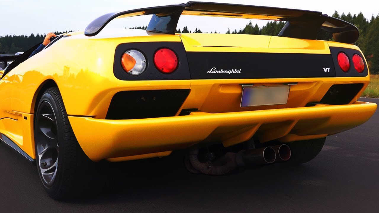Lamborghini Diablo Sound V12 revs 550Plus Club Acceleration revving