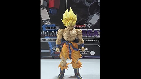 S.H. Figuarts Son Goku -Legendary Super Saiyan-