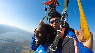 Kai Cenat Goes Skydiving Live On Stream!