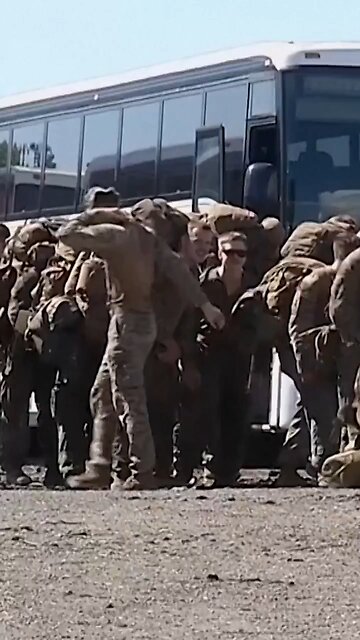 🇺🇸 🇵🇷 U.S. troops land in Puerto Rico amid escalating Caribbean