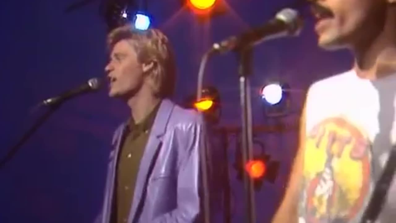 Daryl Hall & John Oates - Kiss On My List = Don Lane Show 1981