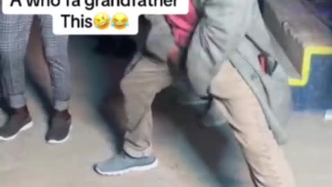 Grandpa shocks everyone with his night dance moves🕺🔥🔥🕺
