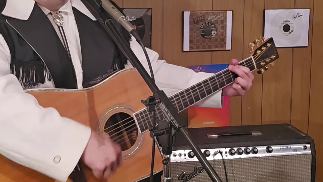 Trent Page plays Bob Luman.