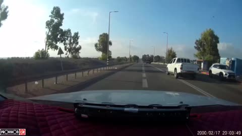 Al-Qassam fighters at the moment they breached the Israeli fence