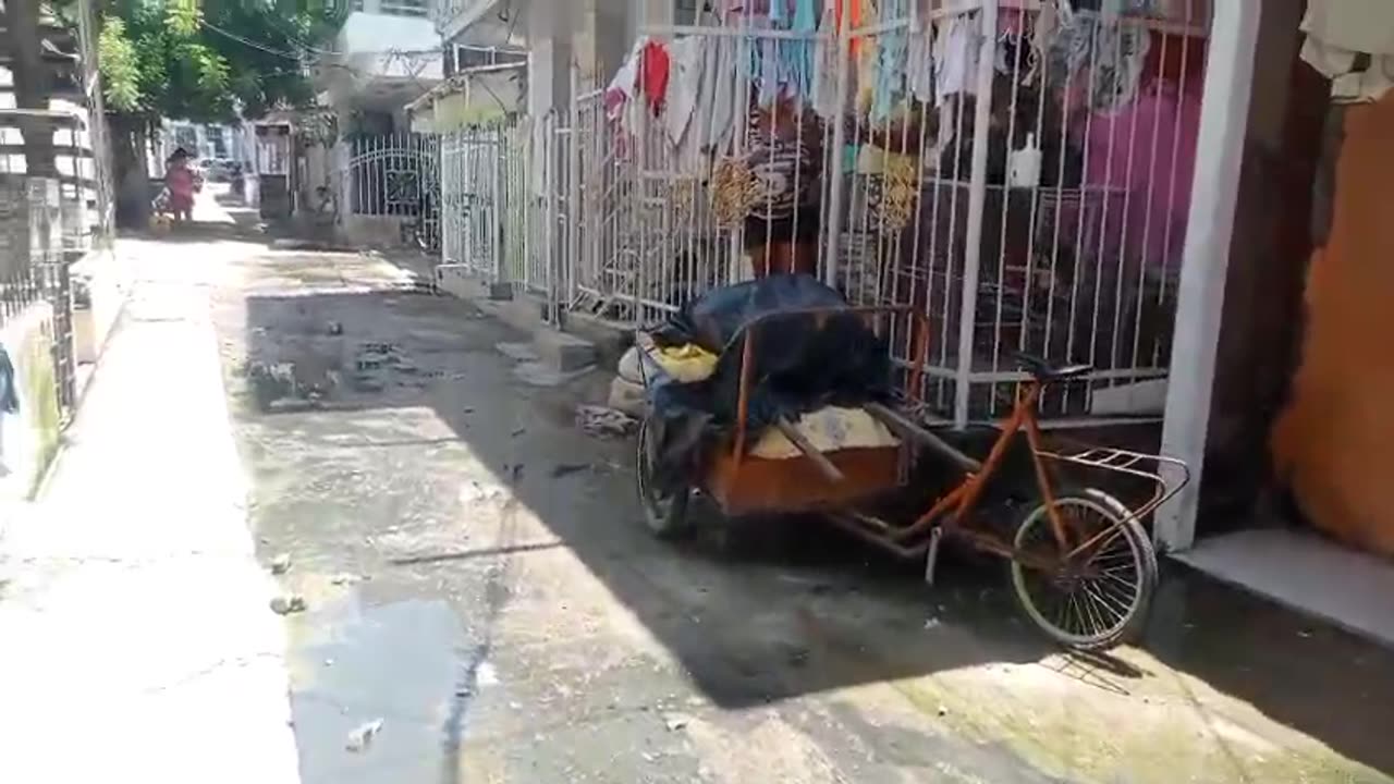Aguas residuales preocupan a vecinos en El Toril. // Foto: Zenia Valdelamar - El Universal