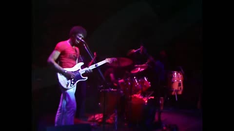 Bob Marley & The Wailers - No Woman, No Cry