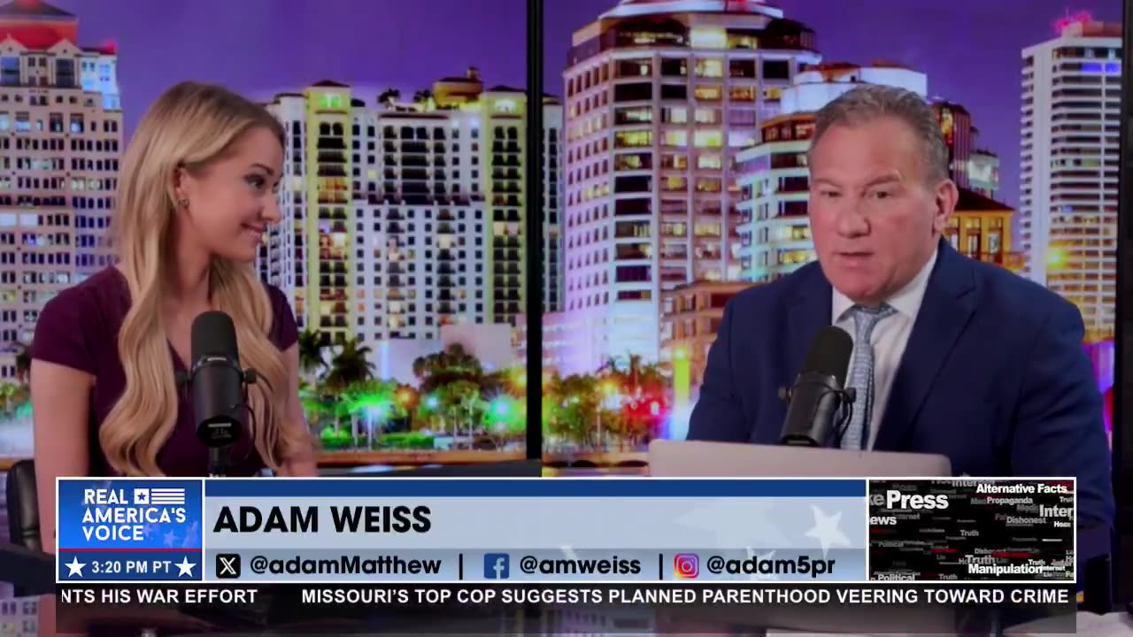 COMEDIAN FIRED FROM WHITE HOUSE CORRESPONDENTS DINNER