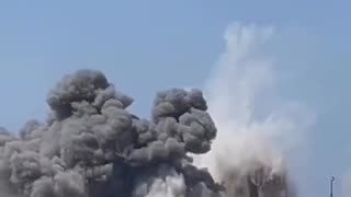 2025-09-05 - Caccia israeliani demoliscono coi missili la Torre Mushtaha a Gaza