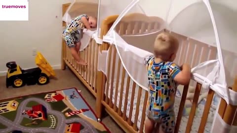 FUNNIEST BABY FACES EVER! Cute Baby Video Epic Kids Fails Compilation (2)
