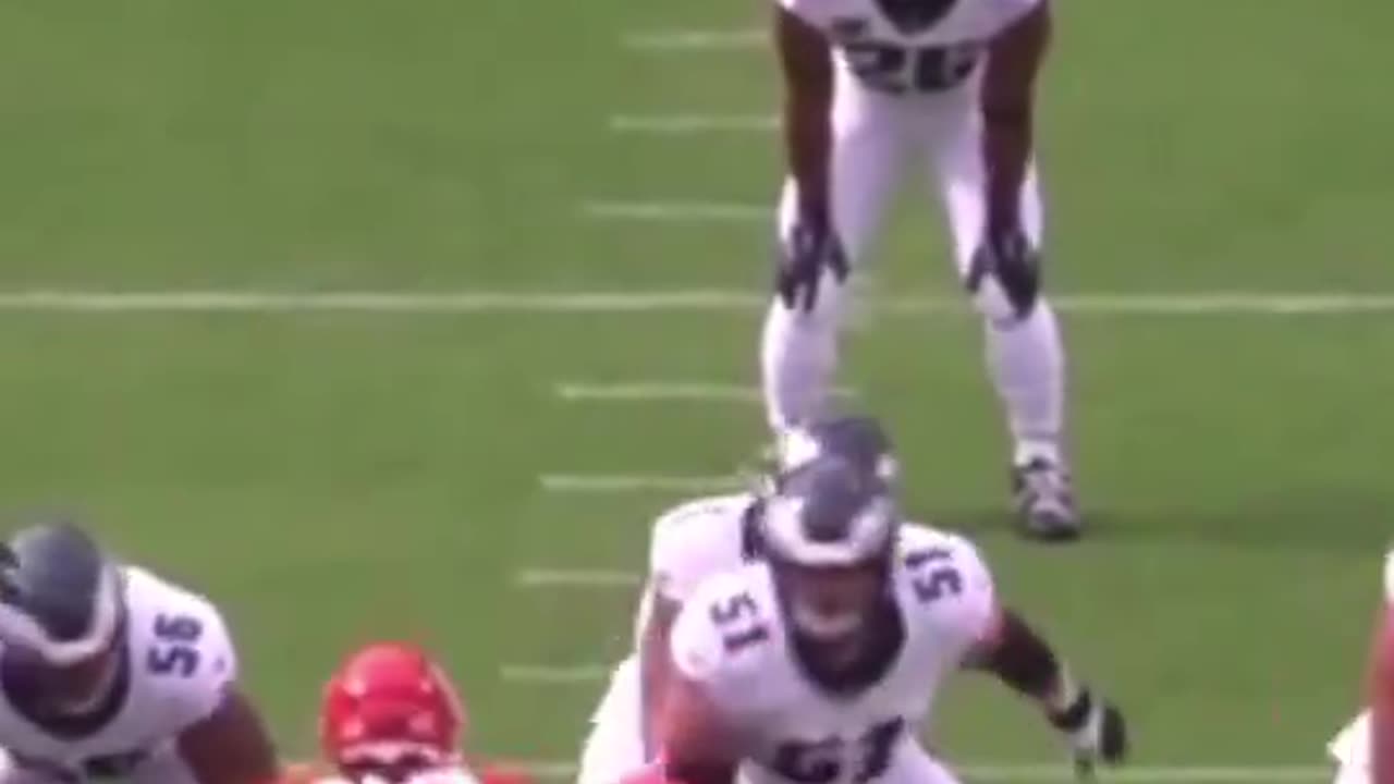 Philadelphia Eagles Saquon Barkley tipping pass or run play before snap