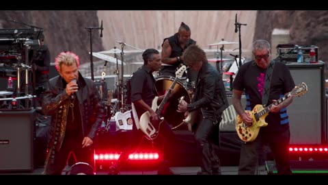 Dancing With Myself (Generation X song) - Billy Idol (live)