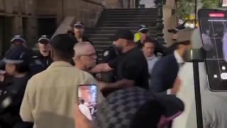 Australian police forcefully chase away Muslims who occupied a street in Sydney to pray to Allah.
