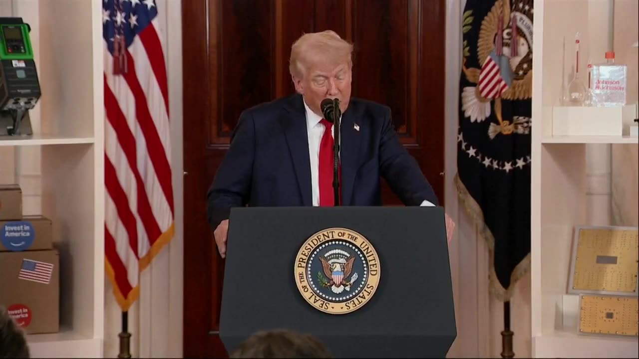 POTUS : "The entire Trump economic agenda is about making it easier to do business in America