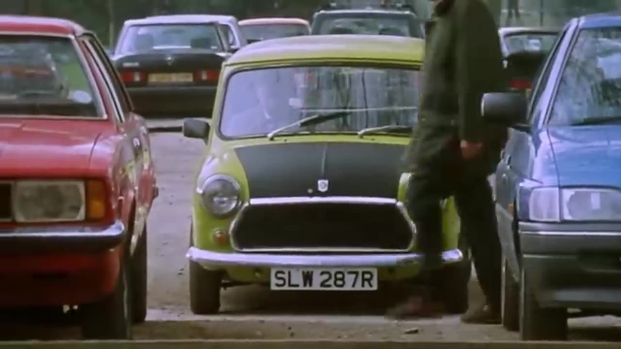 The Trouble with Mr Bean | Episode 5 | Widescreen Version | Mr Bean Official