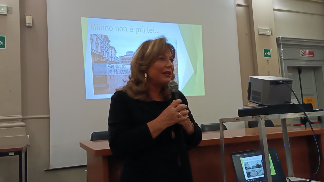 MILANO? Non è più lei - La Milano romantica scompare sotto i grattacieli - 2 Intervento