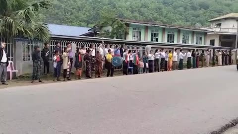 🤝🇲🇲 Kachin Civilians Greet KIO Delegation En Route to UWSP Peace Talks | RCF
