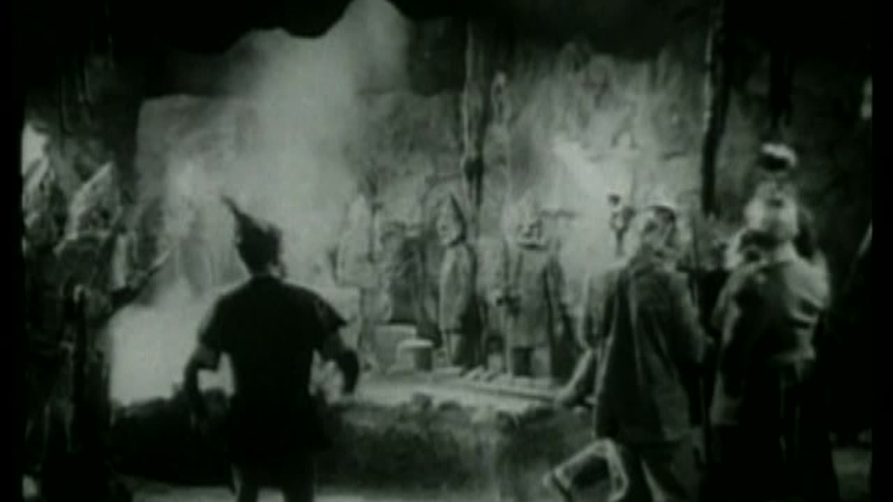 Flash Gordon Conquers the Universe - Chapter Nine - "The Pool of Peril"