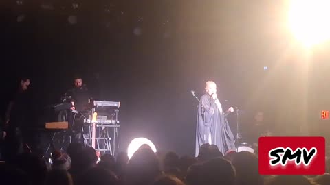 #ShittyMillennialVideos 📱📹🎬 Eivør 🛡️⚔️🏰 - Purpur Hjarta 💜 @ Wonder Ballroom Portland, OR 02/05/2025