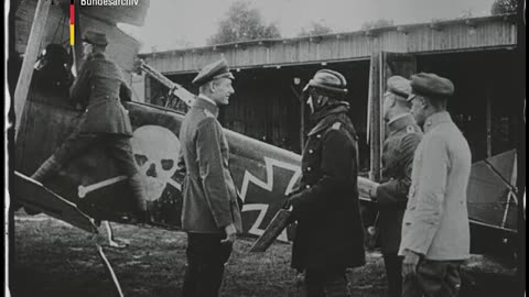 BArch_B_127443_1R_Kriegsflieger_an_der_Westfront