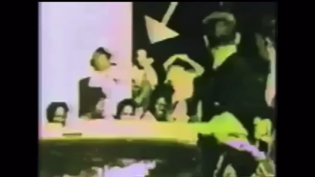 JFK WAS SHOT BY HIS SECRET SERVICE DRIVER