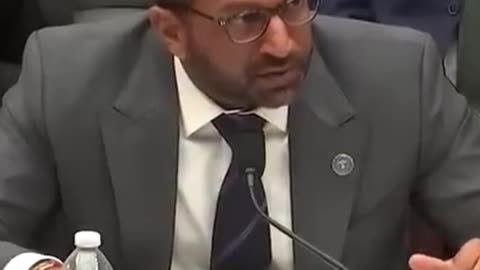 Congressman Massie Challenges FBI Chief Patel: Are Epstein Witnesses Trustworthy?